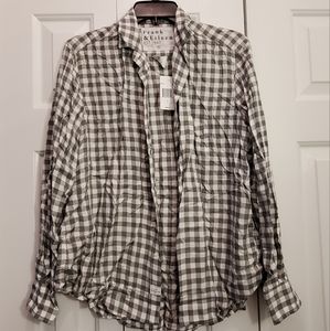 NWT Frank and Eileen Button Down Eileen Signature Size Small